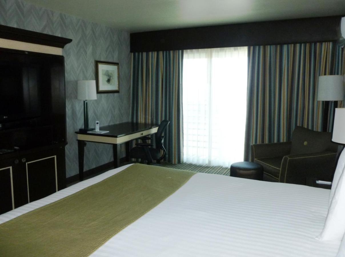 Pacifica Lighthouse Hotel Trademark Collection By Wyndham Luaran gambar