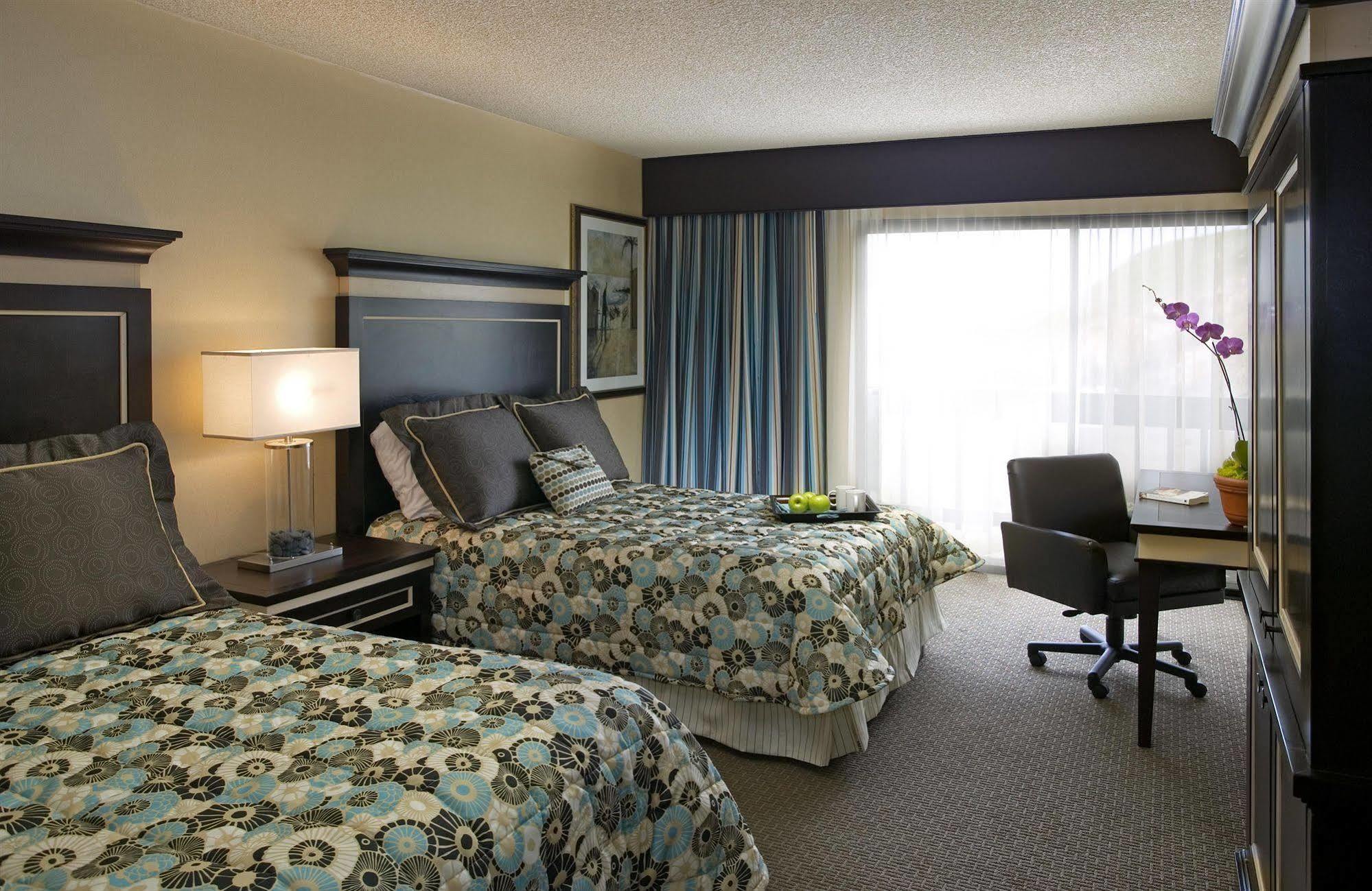 Pacifica Lighthouse Hotel Trademark Collection By Wyndham Luaran gambar