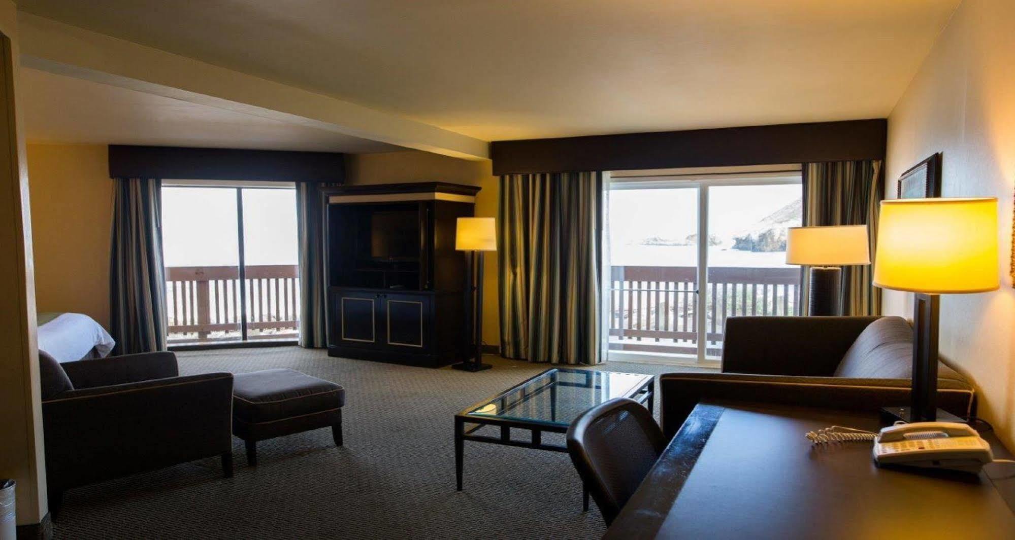 Pacifica Lighthouse Hotel Trademark Collection By Wyndham Luaran gambar