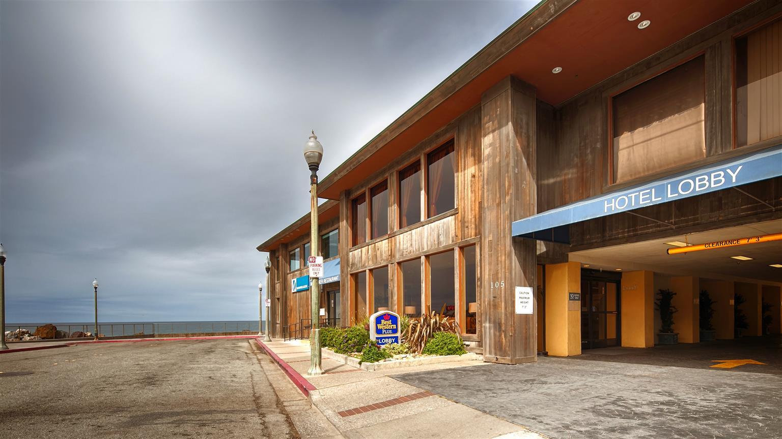 Pacifica Lighthouse Hotel Trademark Collection By Wyndham Luaran gambar